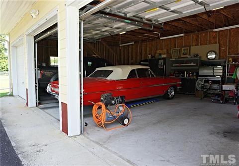 2395 Old Stage Rd, Erwin, NC 28339 photo 11