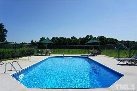 2395 Old Stage Rd, Erwin, NC 28339 photo 5