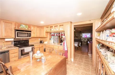 45 Drake Cir, Bunnlevel, NC 28323 photo 12