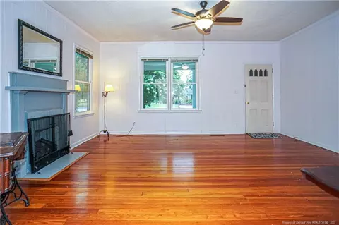 110 E D St, Erwin, NC 28339 photo 10
