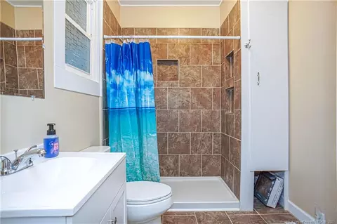 110 E D St, Erwin, NC 28339 photo 25