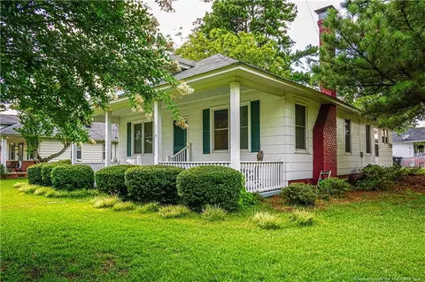 110 E D St, Erwin, NC 28339 photo 3
