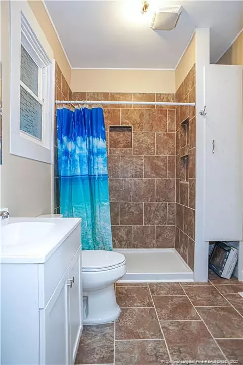 110 E D St, Erwin, NC 28339 photo 26