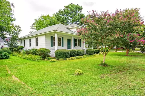 110 E D St, Erwin, NC 28339 photo 8