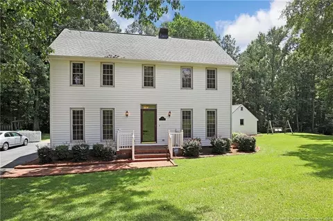 185 Robin Loop, Dunn, NC 28334 photo 2