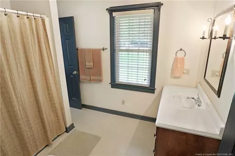 185 Robin Loop, Dunn, NC 28334 photo 28