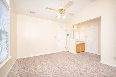 613 Riverwind Dr, Spring Lake, NC 28390 photo 4
