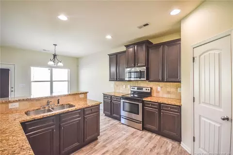562 Regimental Dr, Cameron, NC 28326 photo 17