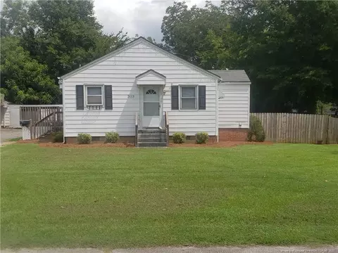 303 10th St, Erwin, NC 28339 photo 1
