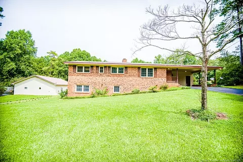 302 Smith Dr, Broadway, NC 27505 photo 4