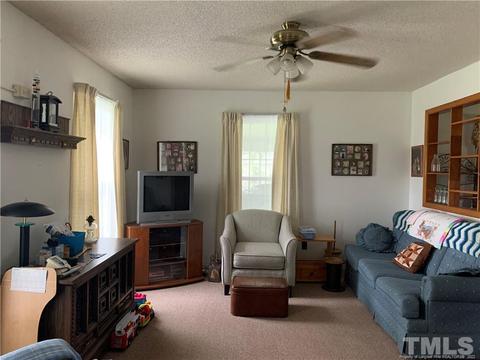 7803 Smithfield Rd, Godwin, NC 28344 photo 6