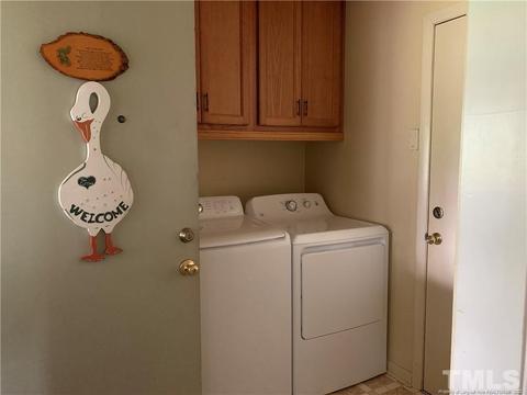 7803 Smithfield Rd, Godwin, NC 28344 photo 9