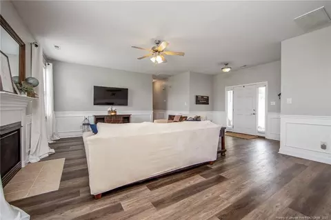25 Braxton Ct, Erwin, NC 28339 photo 10