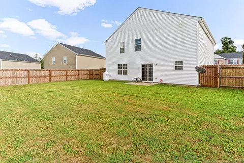 481 Botanical Ct, Bunnlevel, NC 28323 photo 6