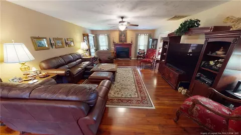 649 Yorkshire Dr, Cameron, NC 28326 photo 5