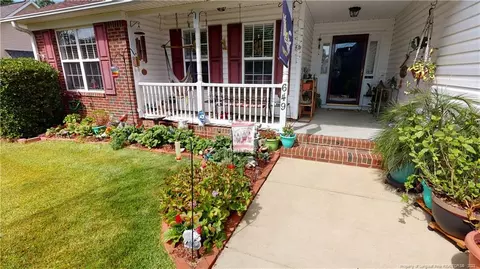 649 Yorkshire Dr, Cameron, NC 28326 photo 3