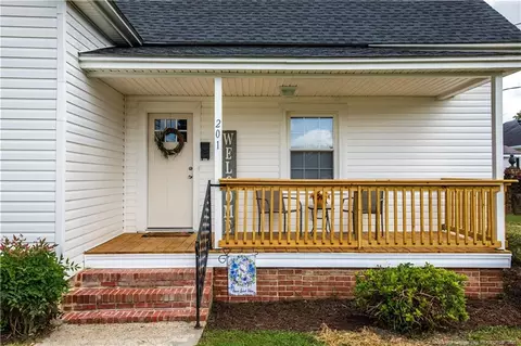 201 11th St, Erwin, NC 28339 photo 5