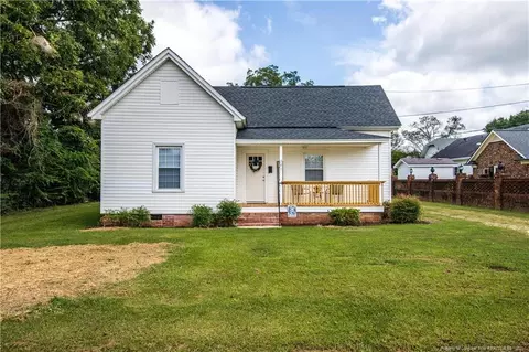 201 11th St, Erwin, NC 28339 photo 2