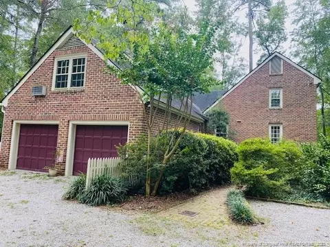 25 Trinity Dr, Lumberton, NC 28358 photo 3