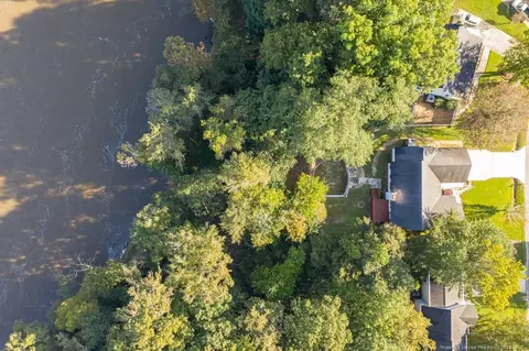 93 Waters Edge Dr, Erwin, NC 28339 photo 3