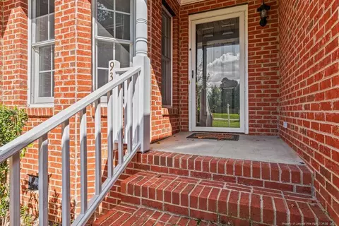 93 Waters Edge Dr, Erwin, NC 28339 photo 4