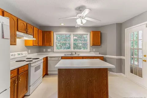 93 Waters Edge Dr, Erwin, NC 28339 photo 12
