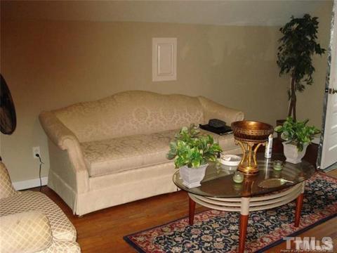 400 E Hill St, Benson, NC 27504 photo 27