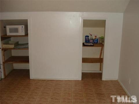 400 E Hill St, Benson, NC 27504 photo 26