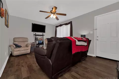 301 Berwick Dr, Raeford, NC 28376 photo 6