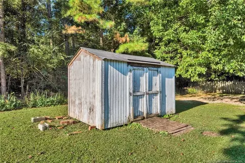301 Berwick Dr, Raeford, NC 28376 photo 28