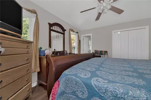 301 Berwick Dr, Raeford, NC 28376 photo 22