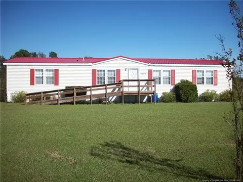 1103 Barnes Rd, Orrum, NC 28369 photo 1