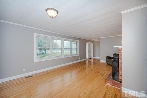 113 Hunter Dr, Broadway, NC 27505 photo 7