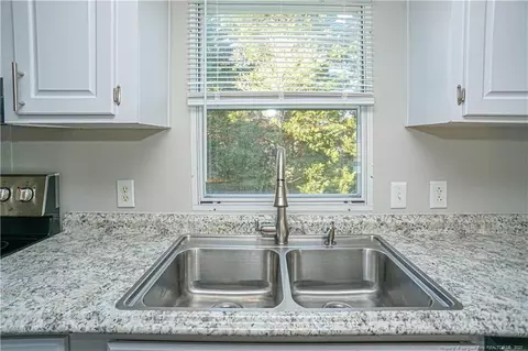 30 Sampson Rd, Dunn, NC 28334 photo 3
