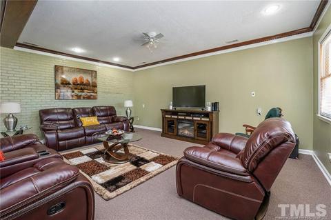 709 S Sampson Ave, Dunn, NC 28334 photo 14