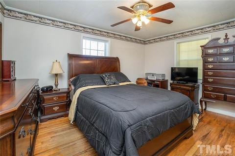 709 S Sampson Ave, Dunn, NC 28334 photo 21
