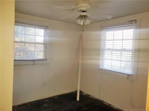 105 N 3rd St, Maxton, NC 28364 photo 11