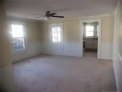 111 Holmes St, Erwin, NC 28339 photo 4