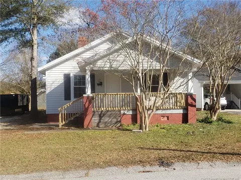 111 Holmes St, Erwin, NC 28339 photo 1