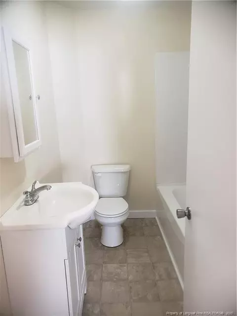 111 Holmes St, Erwin, NC 28339 photo 10