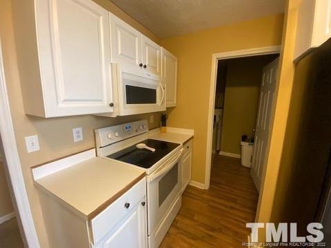 221 Waters Edge Dr, Erwin, NC 28339 photo 7