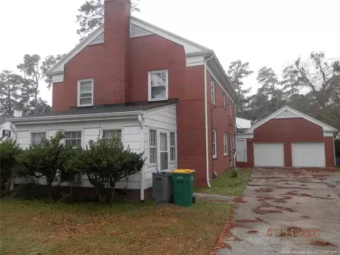 207 E 20th St, Lumberton, NC 28358 photo 2
