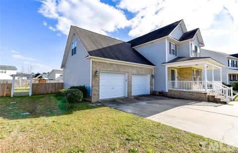 65 Edgecombe Dr, Spring Lake, NC 28390 photo 4
