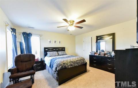 65 Edgecombe Dr, Spring Lake, NC 28390 photo 33