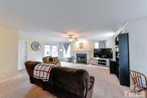 65 Edgecombe Dr, Spring Lake, NC 28390 photo 19