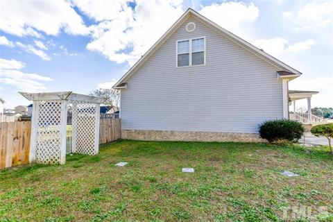 65 Edgecombe Dr, Spring Lake, NC 28390 photo 5