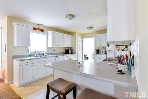 65 Edgecombe Dr, Spring Lake, NC 28390 photo 16
