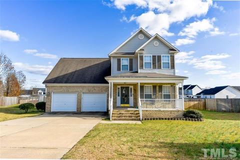 65 Edgecombe Dr, Spring Lake, NC 28390 photo 1
