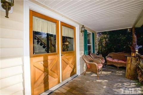 352 Main St, Vass, NC 28394 photo 3
