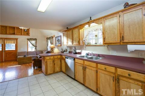 352 Main St, Vass, NC 28394 photo 15